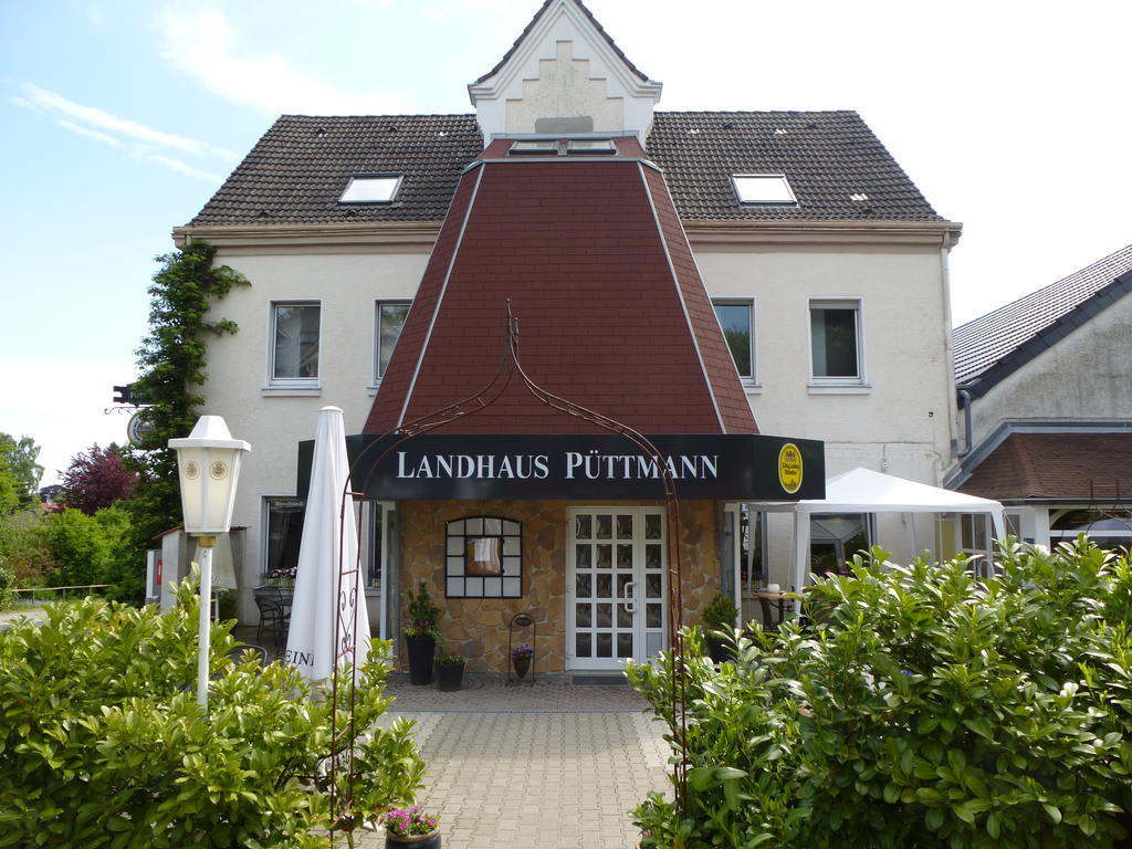 Landhaus-Puettmann Hotel Fröndenberg Exterior foto